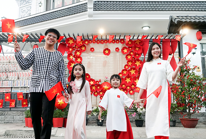 Địa điểm chụp ảnh 30/4 Cần Thơ miễn phí: Không gian rực rỡ lan tỏa tinh thần tự hào dân tộc 1 Địa điểm chụp ảnh 30/4 sớm Cần Thơ miễn phí