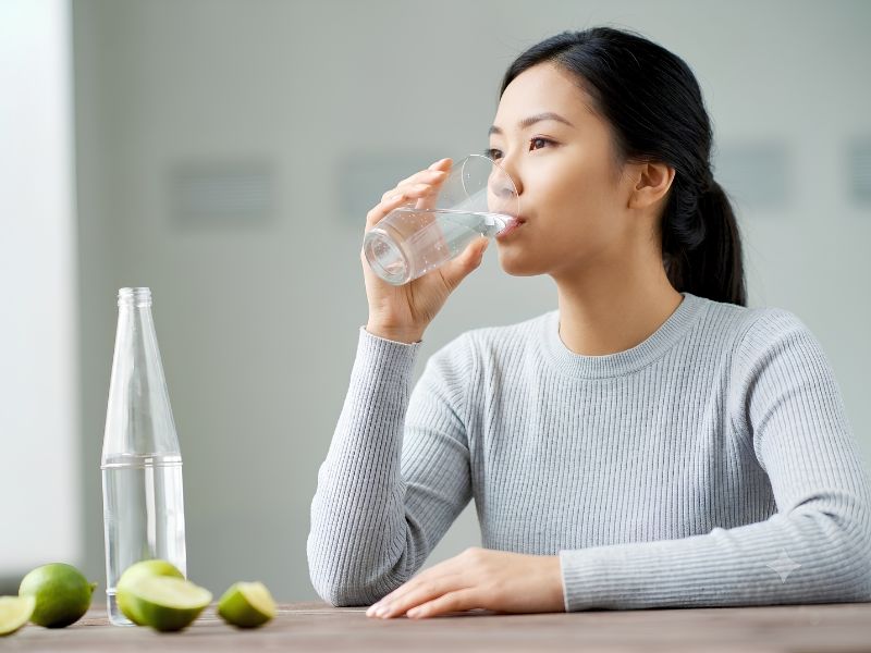 7 Bí Quyết Chăm Sóc Da Khô Nắng Gắt Chuyển Mùa Rạng Rỡ 5 bí quyết chăm sóc da khô nắng gắt chuyển mùa